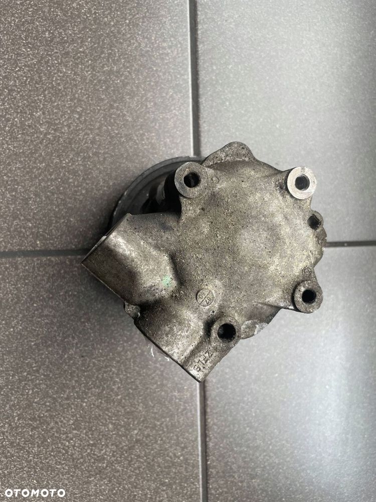 POMPA WSPOMAGANIA 2.0 VW AUDI SKODA 8K0145156Q - 2