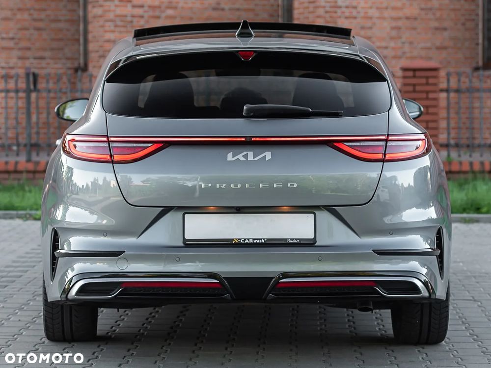 Kia ProCeed 1.5 T-GDI DCT7 OPF GT LINE - 11