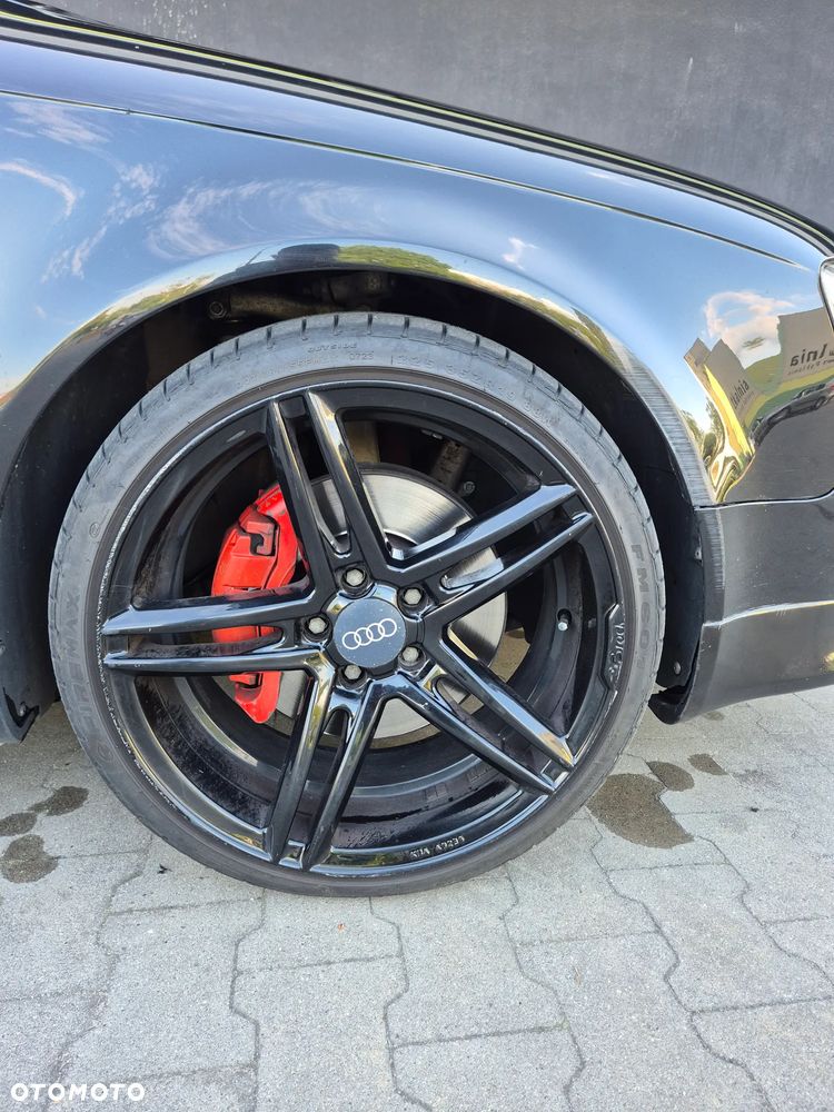 Audi A4 Avant 2.0T FSI Multitronic - 14