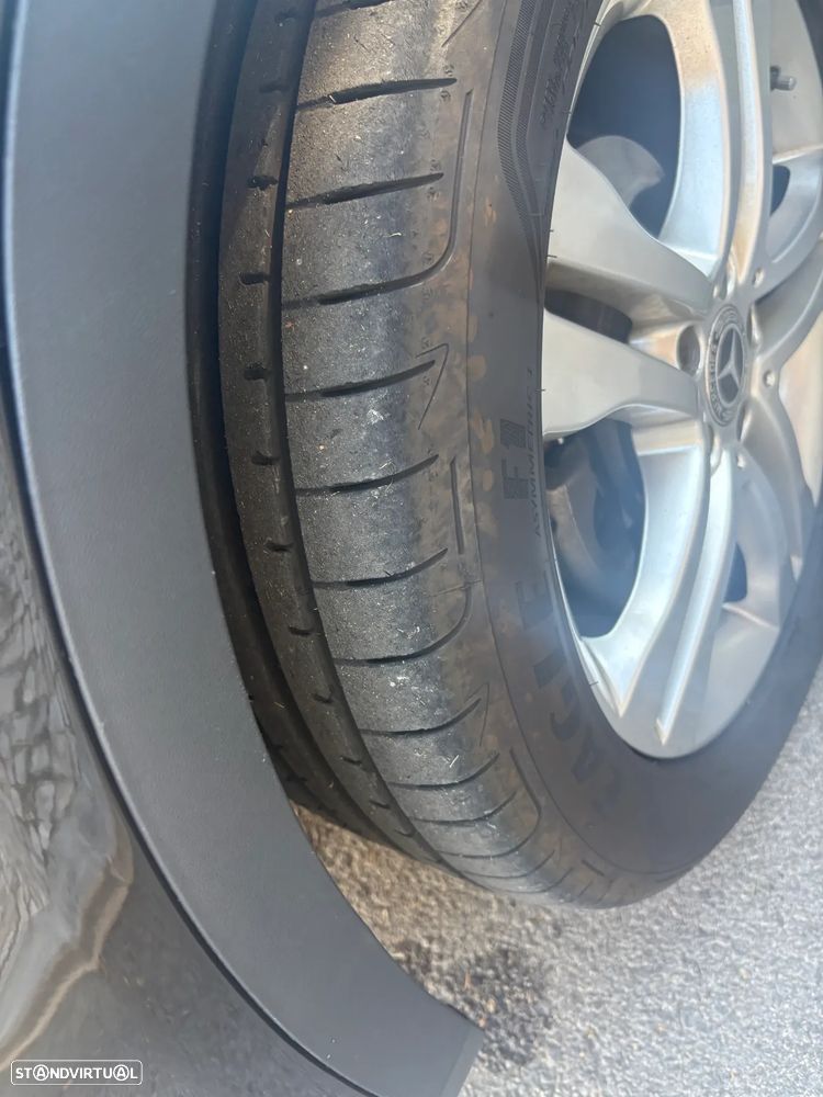 Mercedes-Benz GLA 180 CDi Urban - 9