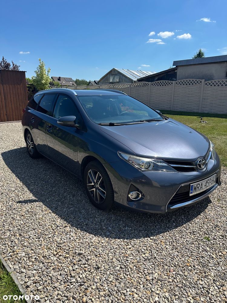 Toyota Auris 1.6 Premium Comfort - 8