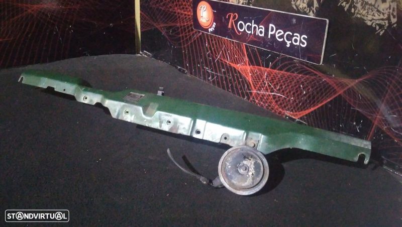 Travessa Kia Carnival I (Up) - 4