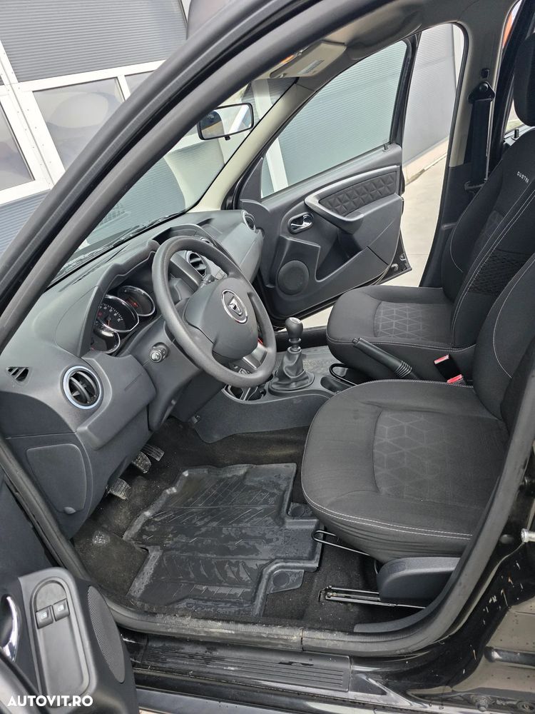 Dacia Duster dCi 90 FAP 4x2 Ambiance - 10