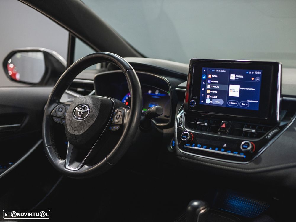 Toyota Corolla Touring Sports 1.8 Hybrid Comfort+P.Sport - 16