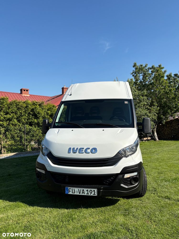 Iveco Daily 35S20 - 21