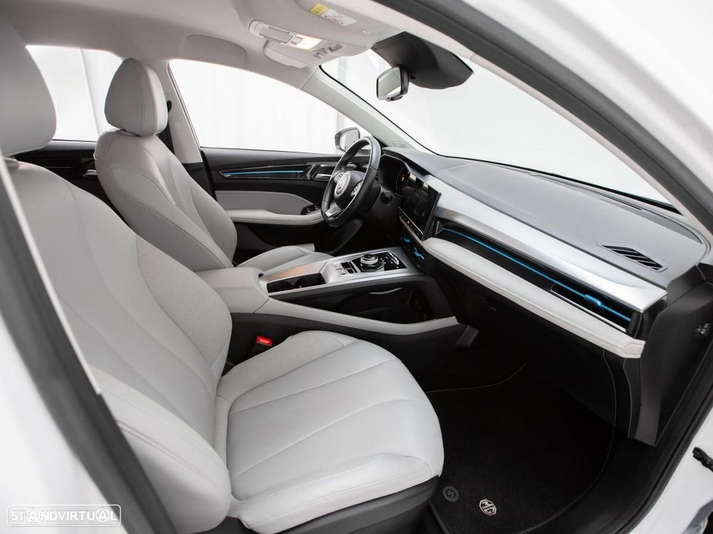 MG MG5 61 kWh Luxury - 9