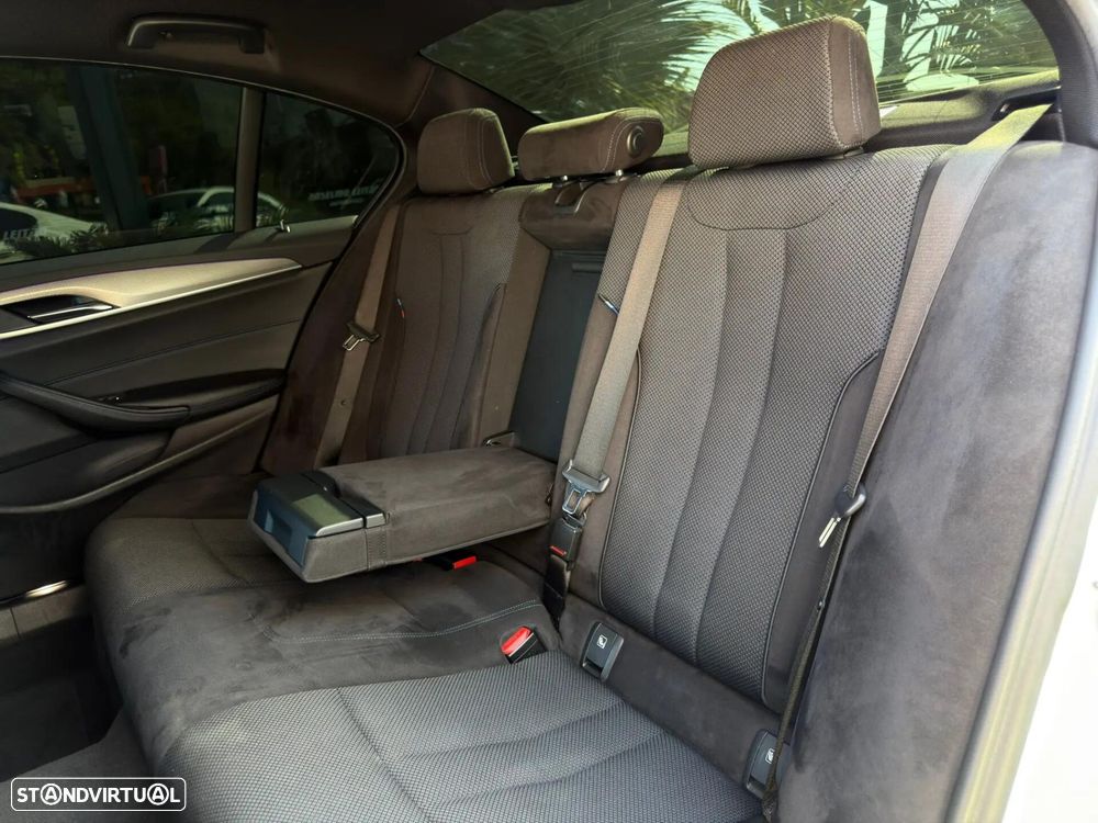 BMW 520 d Pack M Auto - 26