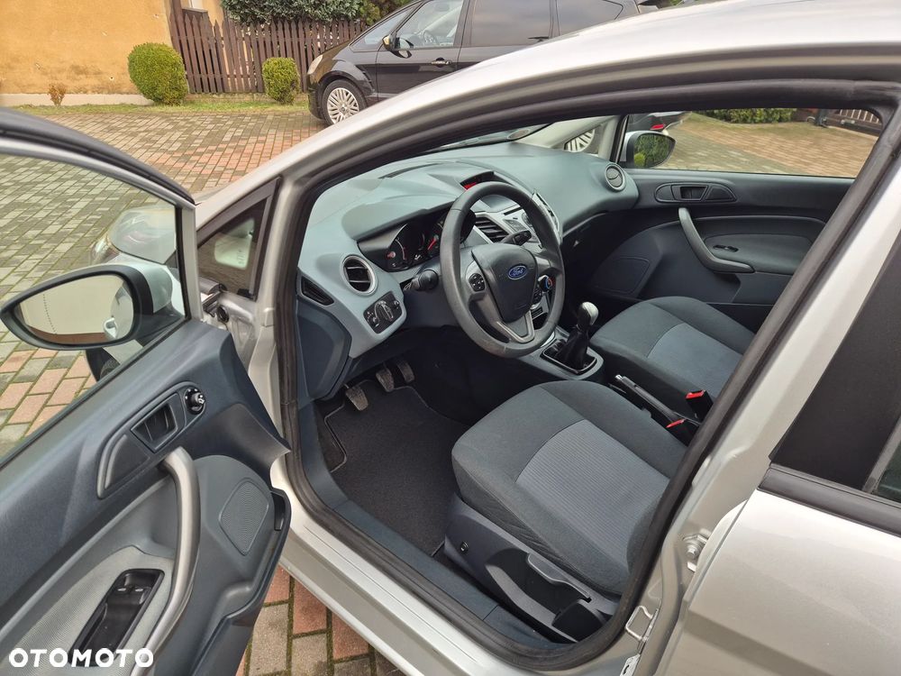 Ford Fiesta 1.25 Champions Edition - 13