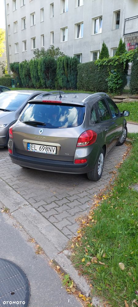 Renault Clio 1.2 16V TCE Alize - 5
