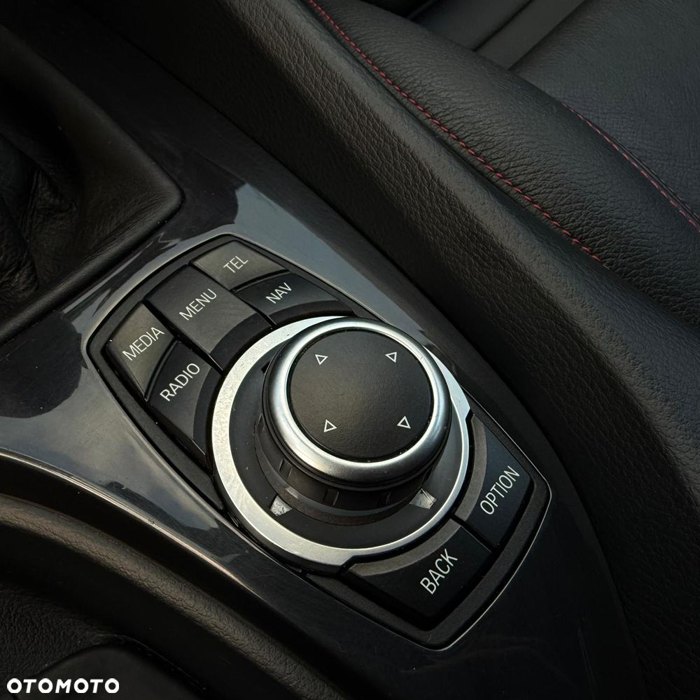 BMW X1 xDrive18d Sport Line - 31