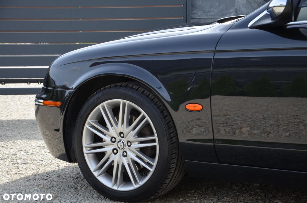 Jaguar S-Type 2.7 V6 D Executive - 11
