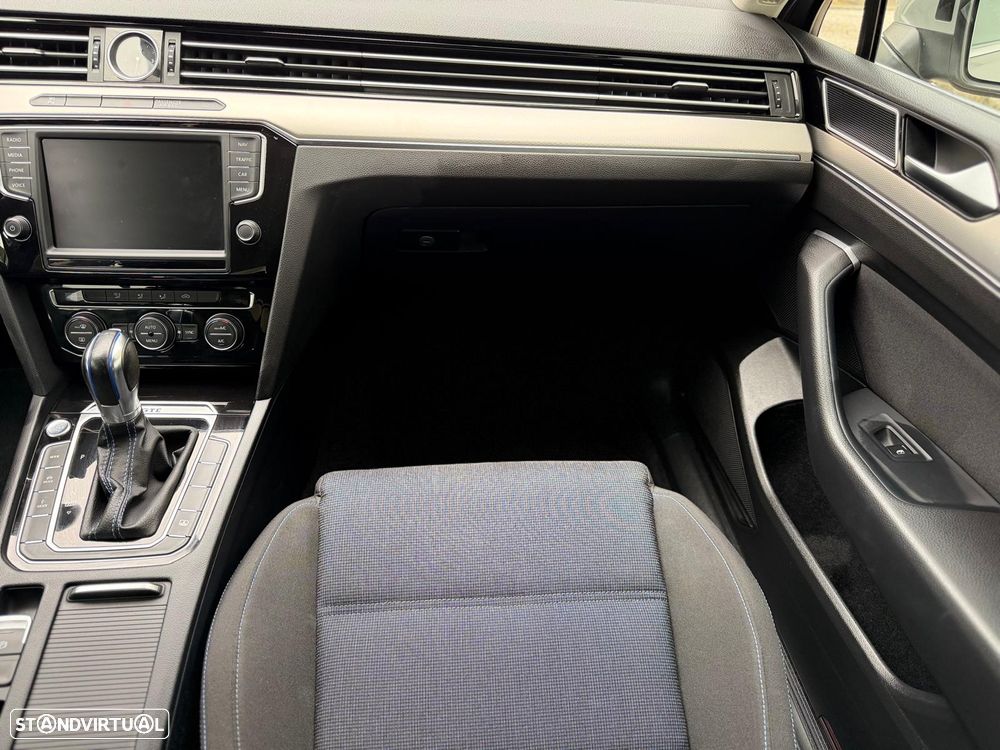 VW Passat 1.4 TSI GTE Plug-in - 42