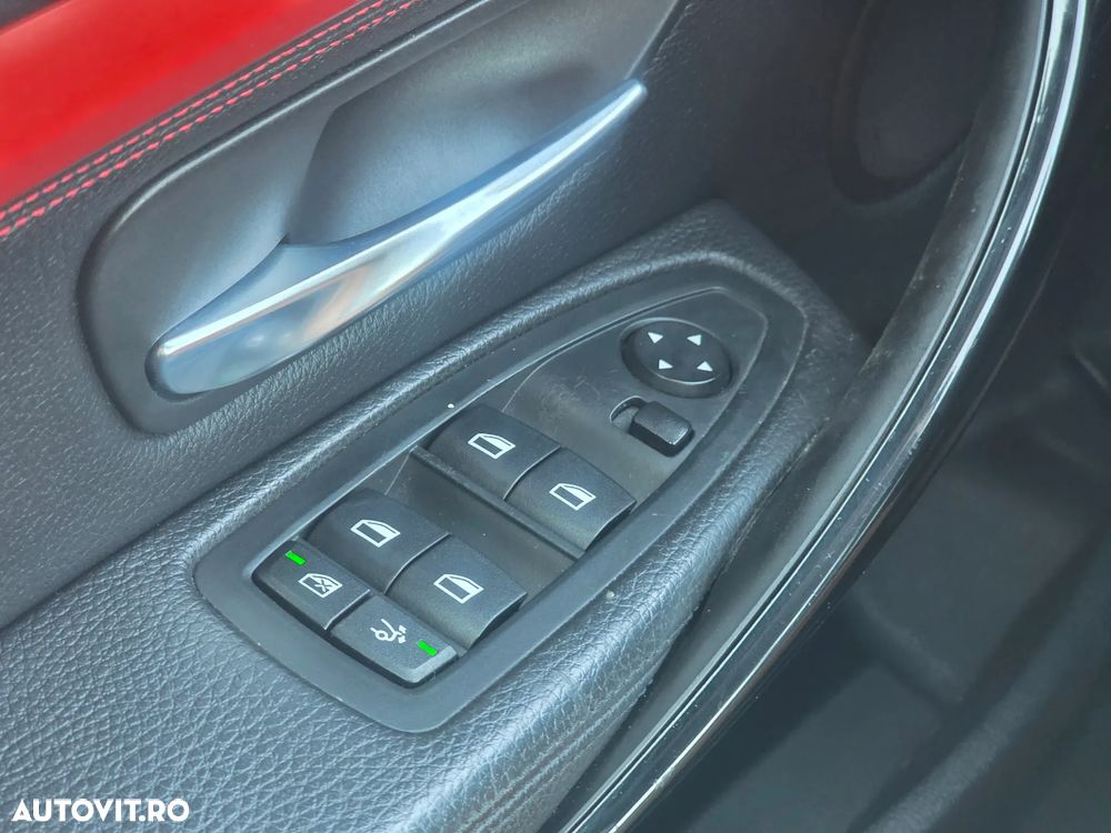 BMW Seria 3 320d Sport-Aut. Efficient Dynamics Edition - 26