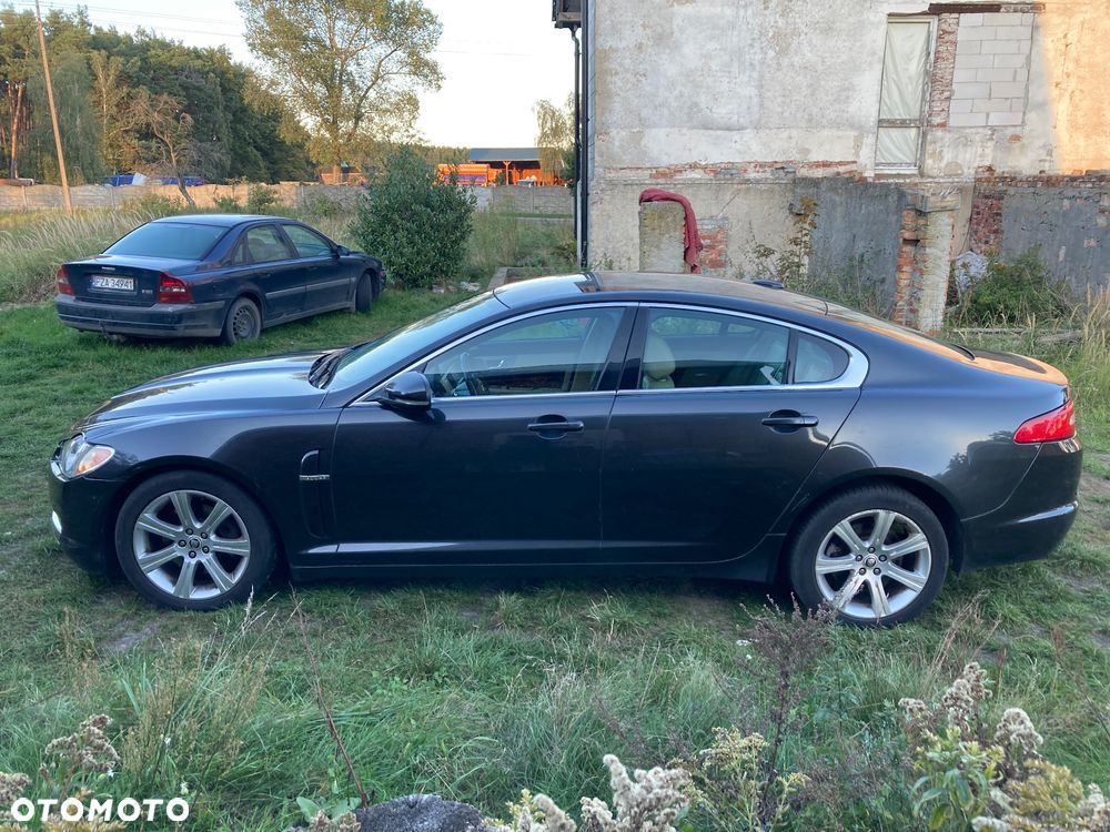 Jaguar XF 3.0 V6 Diesel Luxury - 6