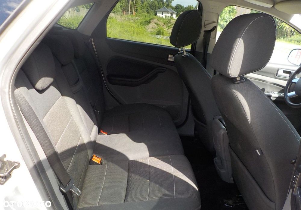 Ford Focus - 20