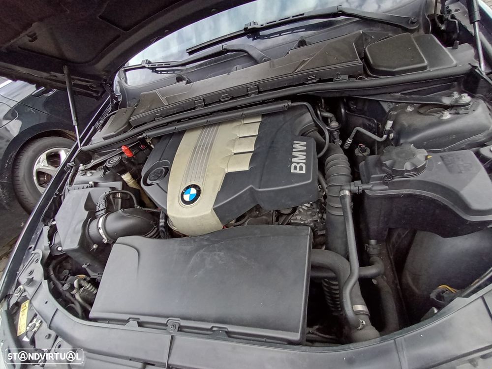 BMW 320 d - 4