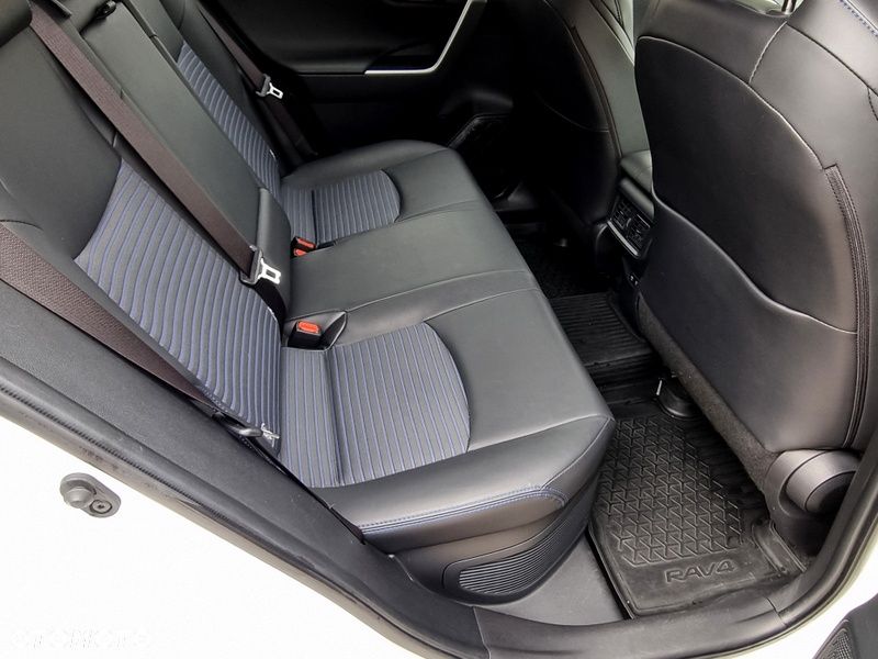 Toyota RAV4 2.5 Hybrid Selection 4x2 - 17