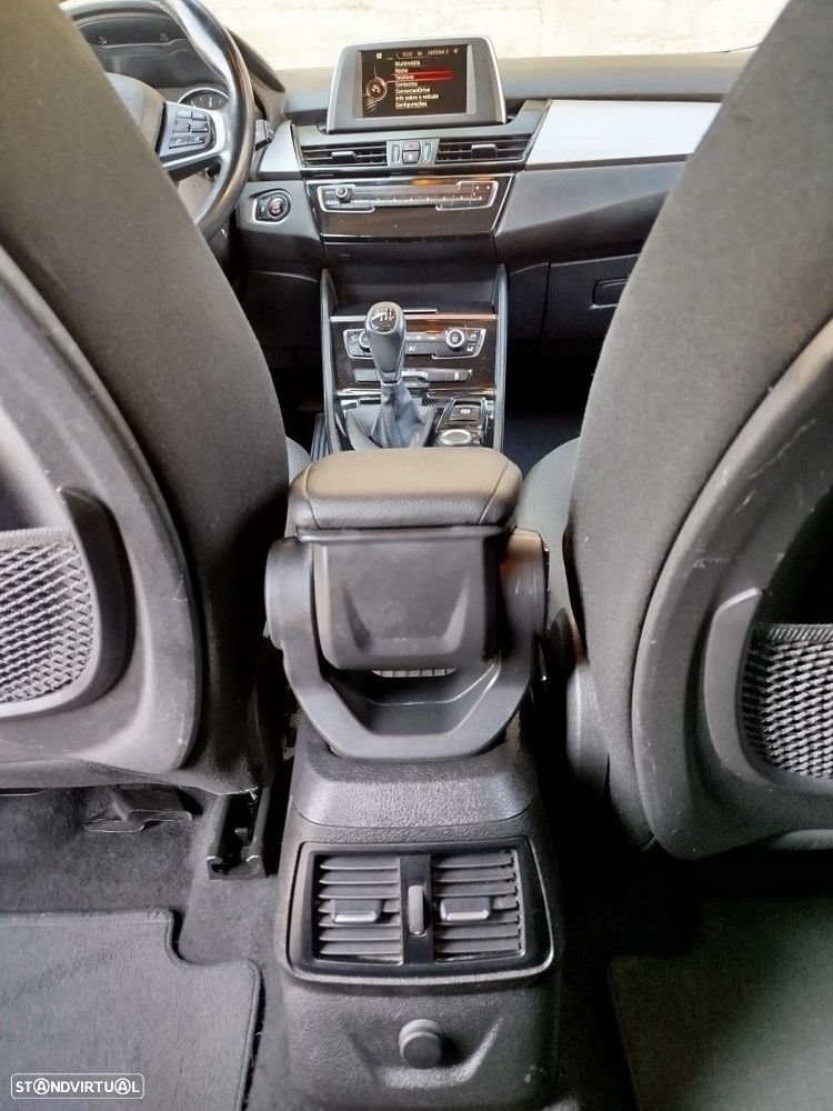 BMW 216 Active Tourer d Advantage - 6