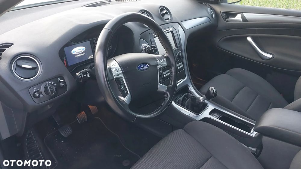 Ford Mondeo 2.0 TDCi Titanium S - 12