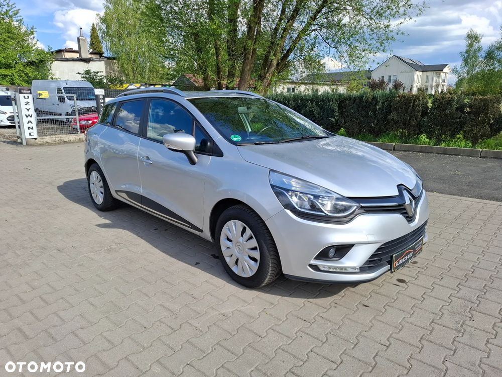 Renault Clio - 6