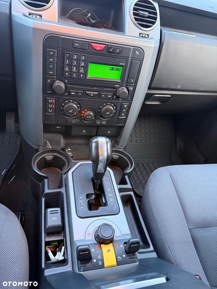 Land Rover Discovery TD V6 S - 8