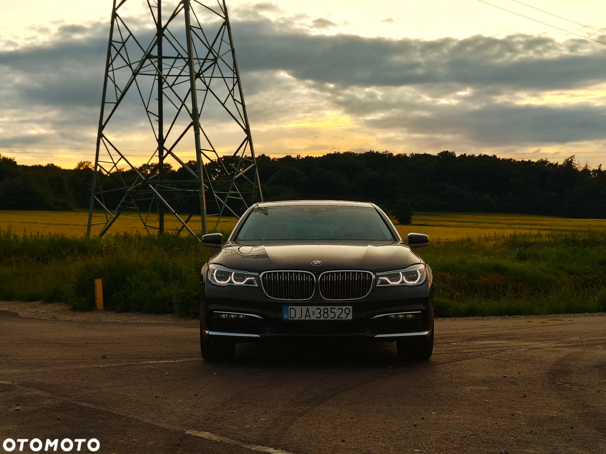 BMW Seria 7 750Li xDrive - 2