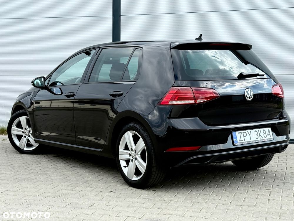 Volkswagen Golf 1.6 TDI SCR Comfortline - 18