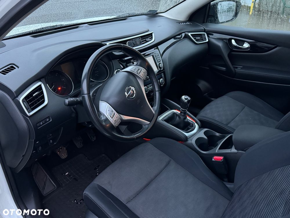 Nissan Qashqai - 15