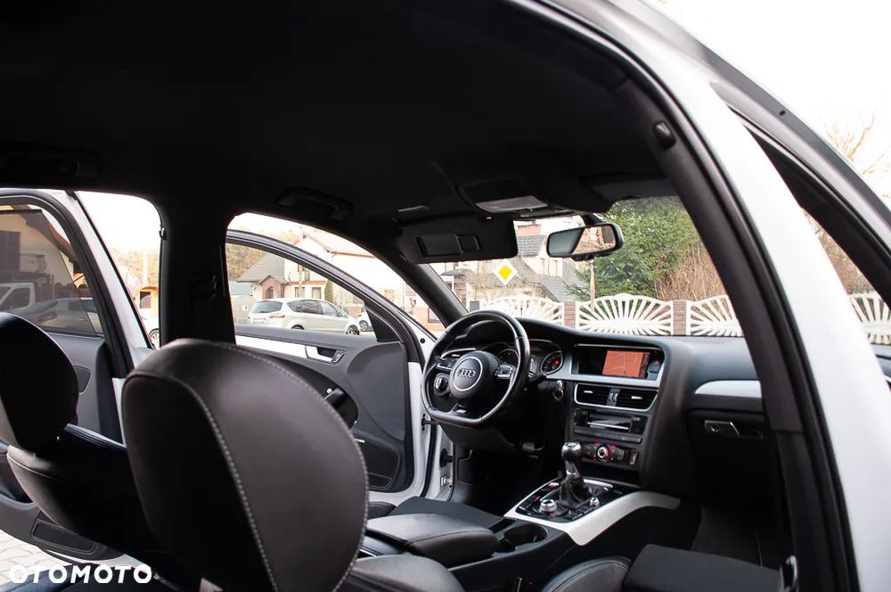 Audi A4 Limousine - 34