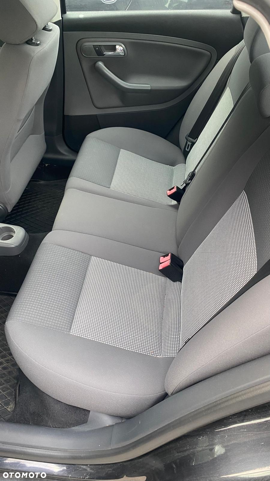 Seat Cordoba 1.4 16V Cool - 12