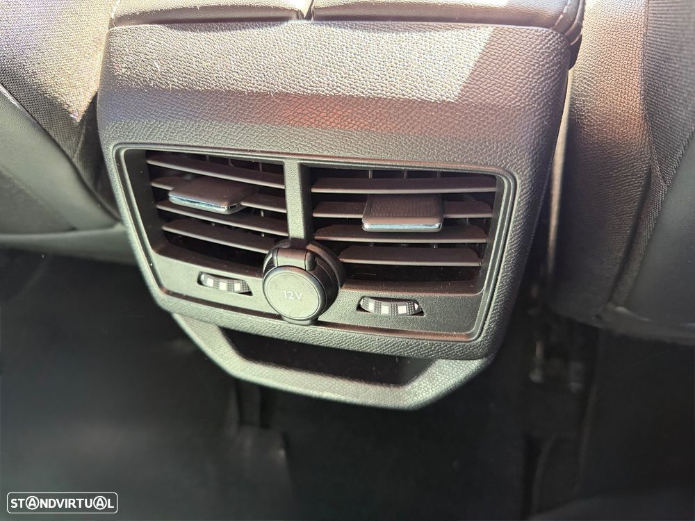 Peugeot 3008 1.6 Hybrid Allure Pack e-EAT8 - 25