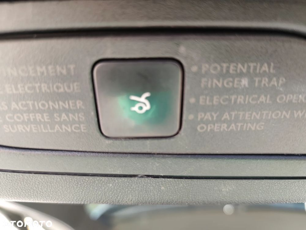 Citroën C4 Picasso e-HDi 115 ETG6 Business Class - 28