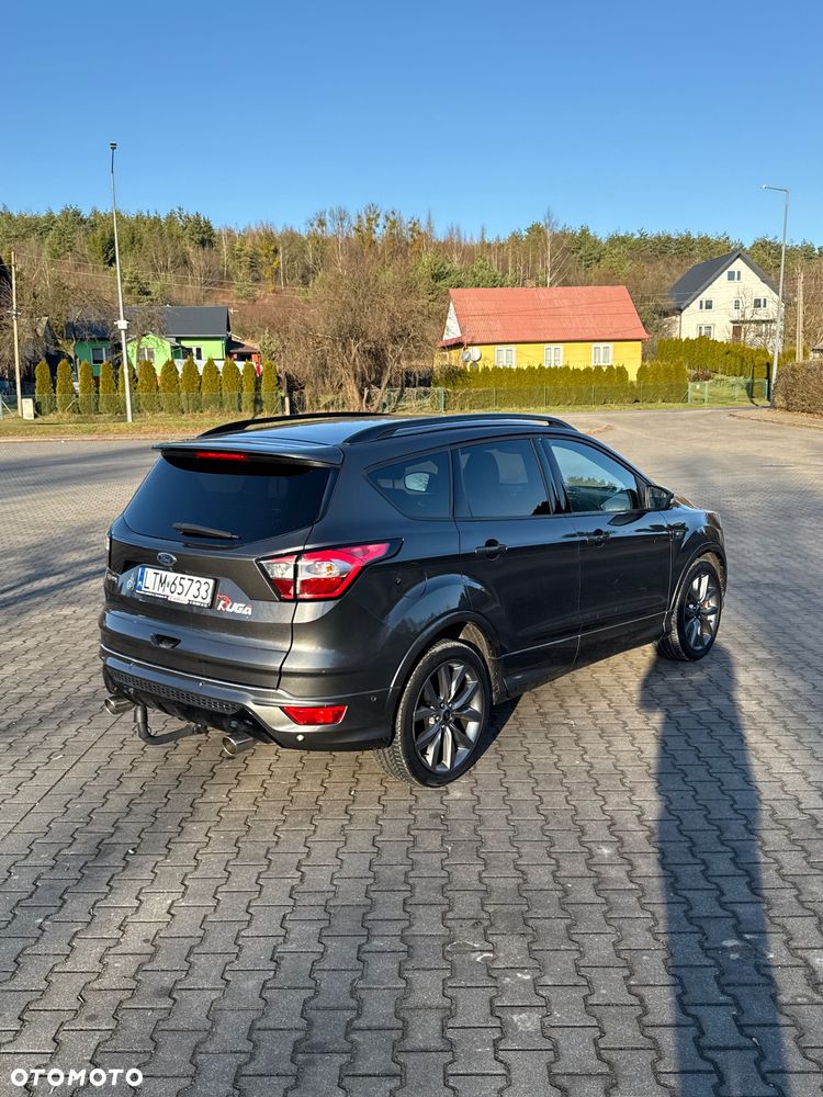 Ford Kuga - 11