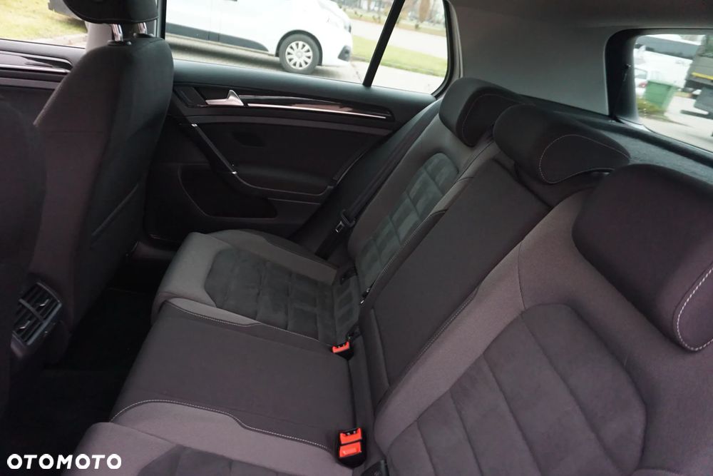 Volkswagen Golf 1.5 TSI ACT OPF BlueMotion Highline - 28