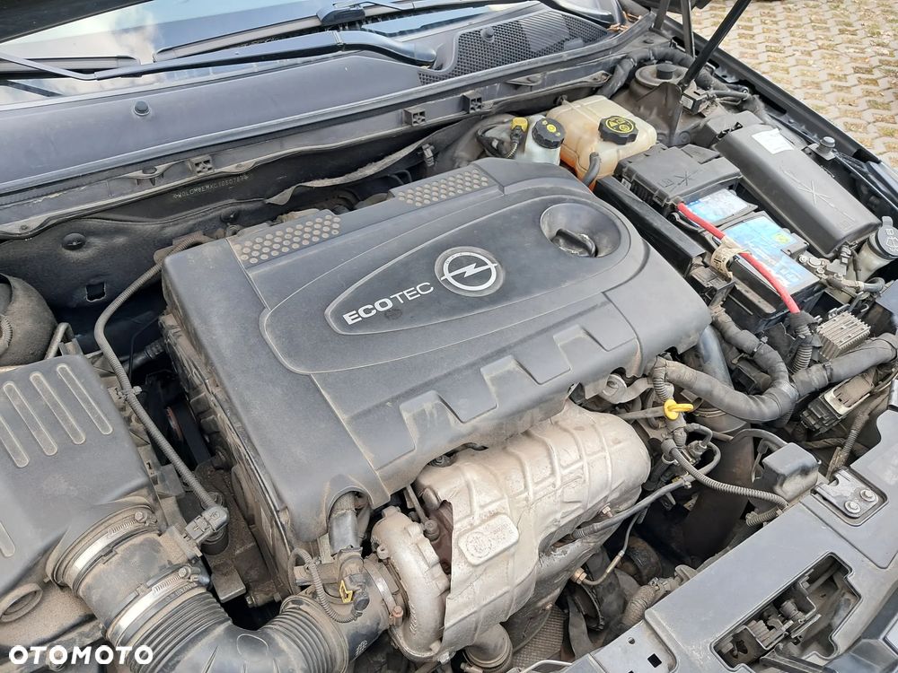 Opel Insignia 2.0 CDTI Sports Tourer - 9