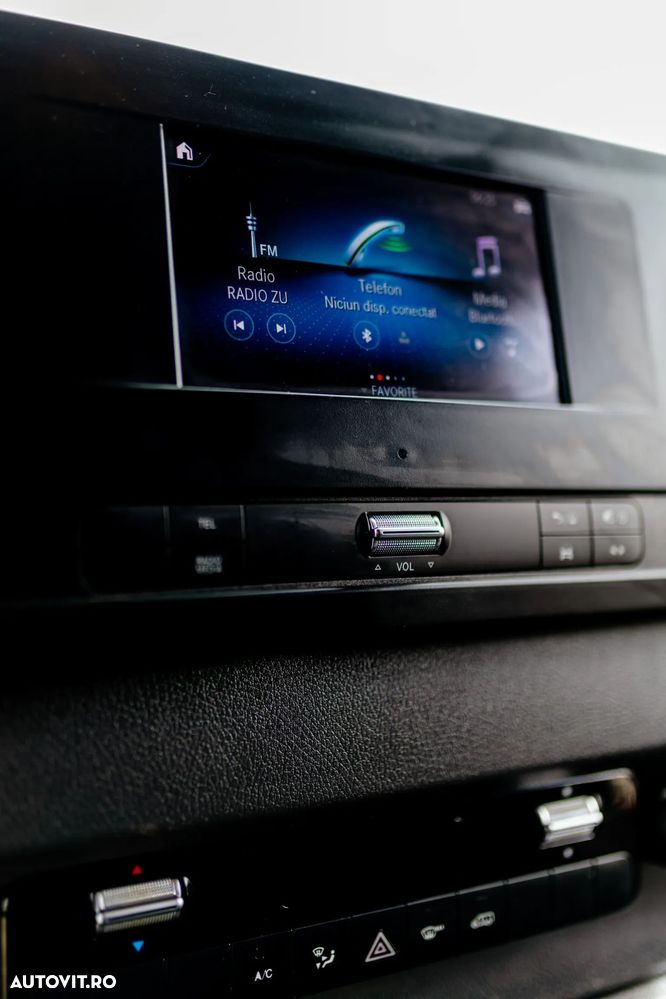 Mercedes-Benz Sprinter - 10