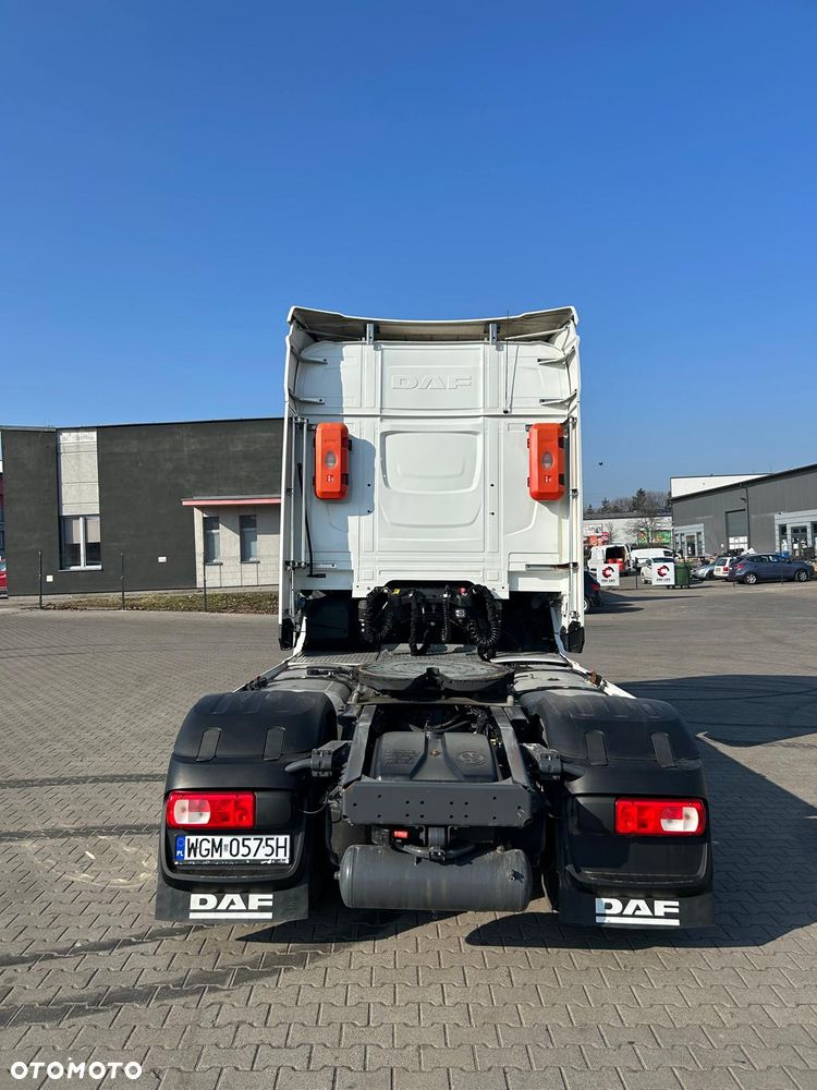 DAF XG - 6