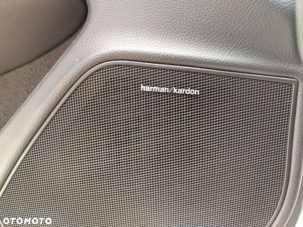 Mercedes-Benz Klasa C - 30