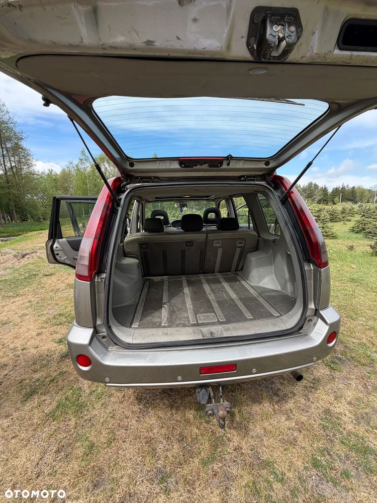 Nissan X-Trail 2.2 dCi 4x4 DPF Columbia - 11
