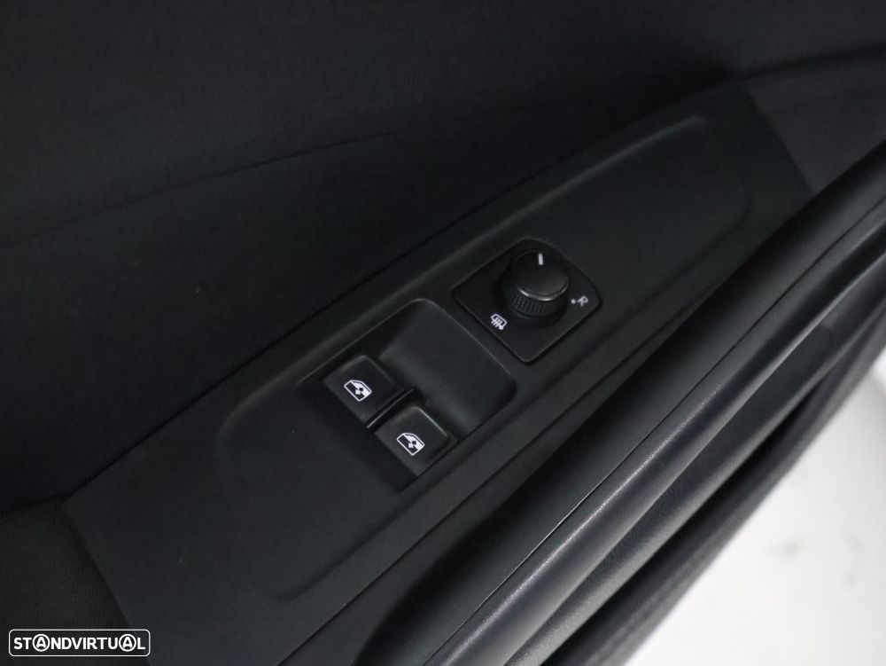 Skoda Fabia 1.0 TSI First Edtion - 12