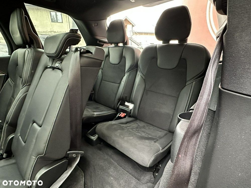 Volvo XC 90 D5 AWD R-Design 7os - 20