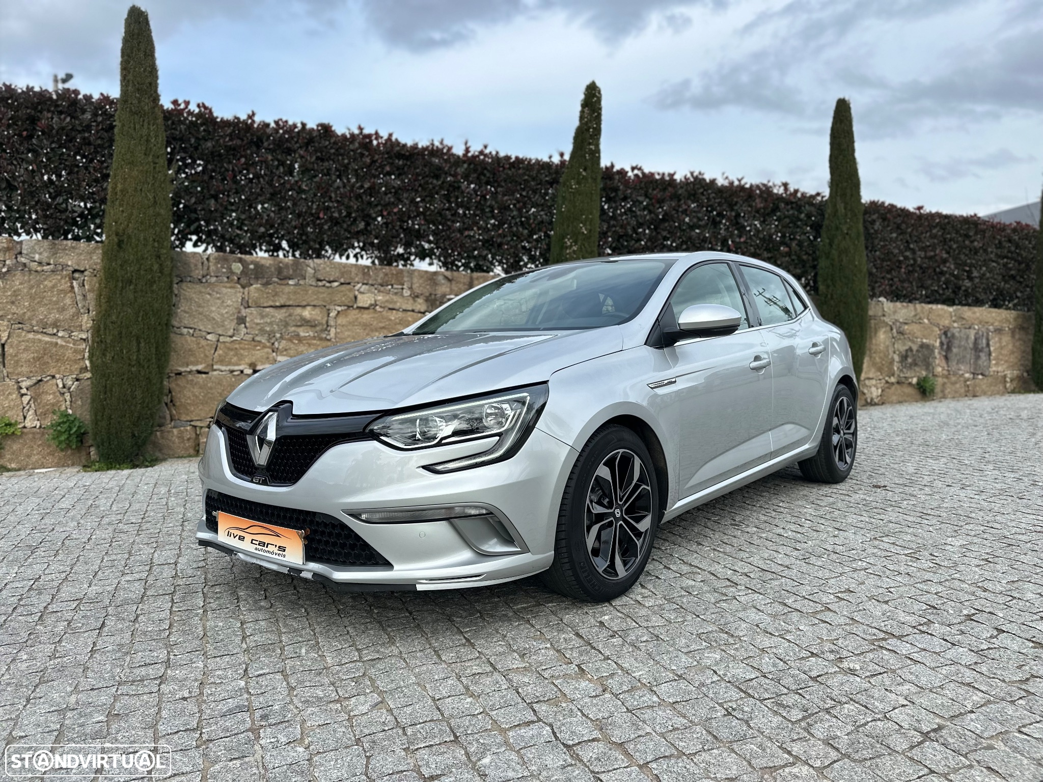 Renault Mégane 1.5 dCi Bose Edition SS - 4