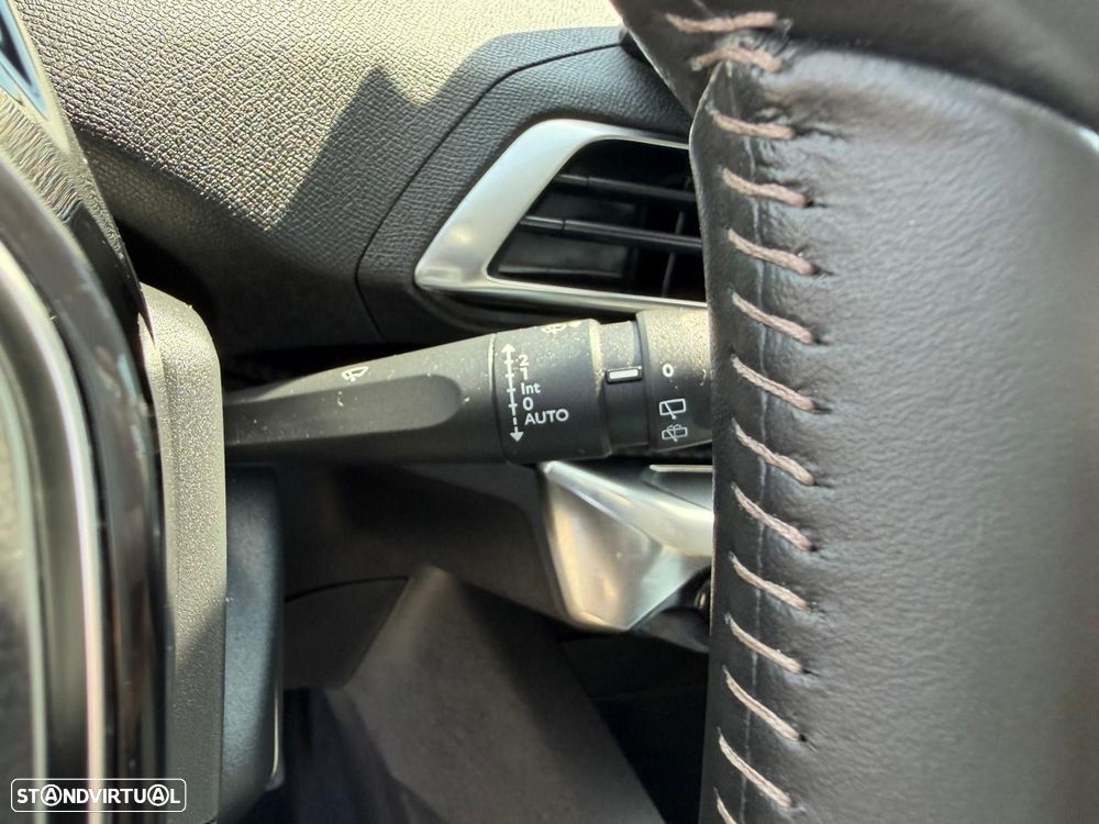 Peugeot 3008 1.5 BlueHDi Active Pack - 22