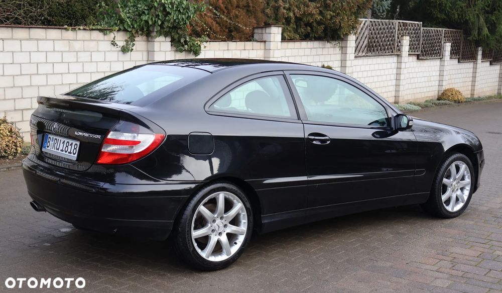 Mercedes-Benz Klasa C 180 Kompressor Automatik - 6