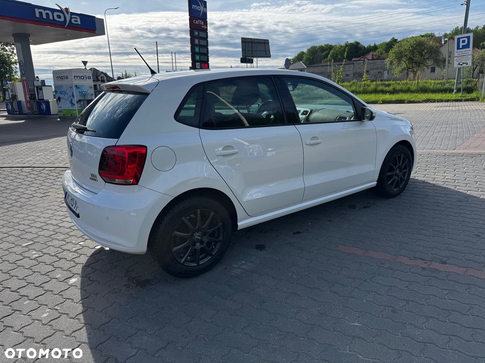 Volkswagen Polo 1.6 TDI Comfortline - 9