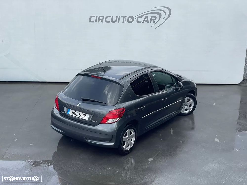 Peugeot 207 1.4 HDi Urban - 9