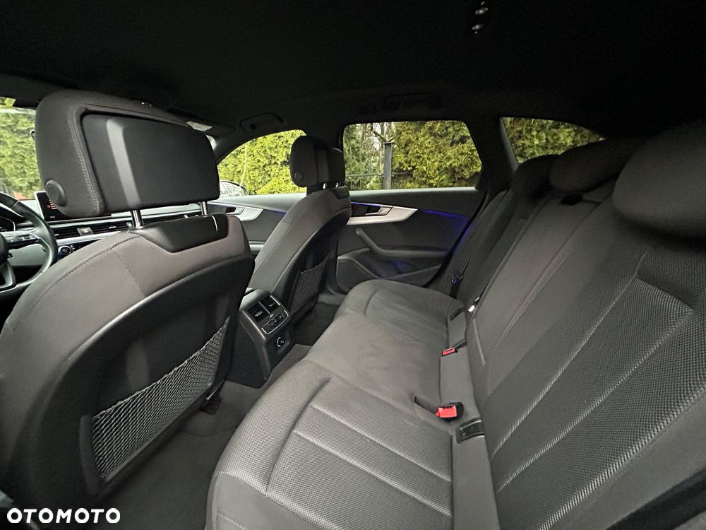 Audi A4 Avant 2.0 TDI S tronic - 33