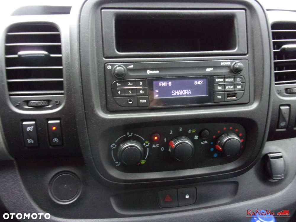 Renault Trafic - 28