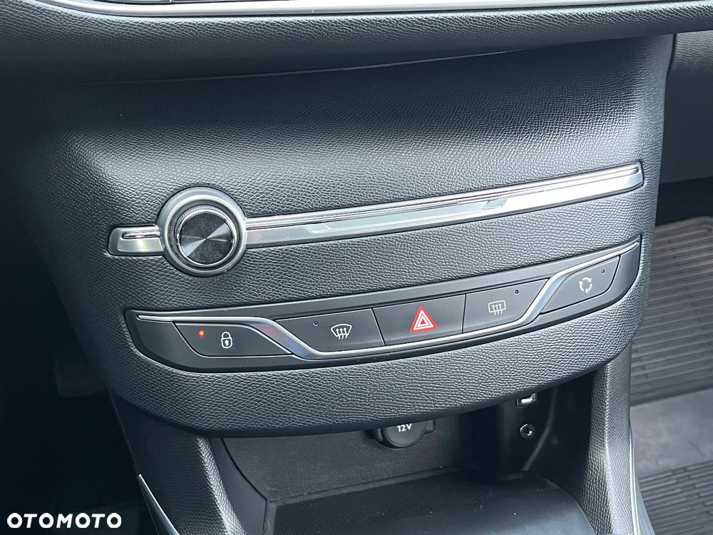 Peugeot 308 - 26