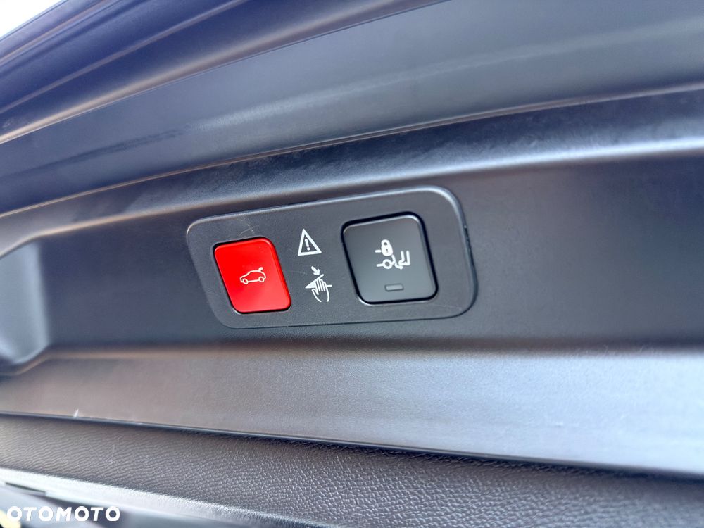 Peugeot 5008 - 13